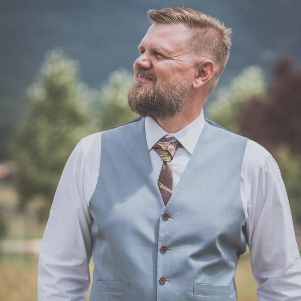 Meet your Posher, Justin